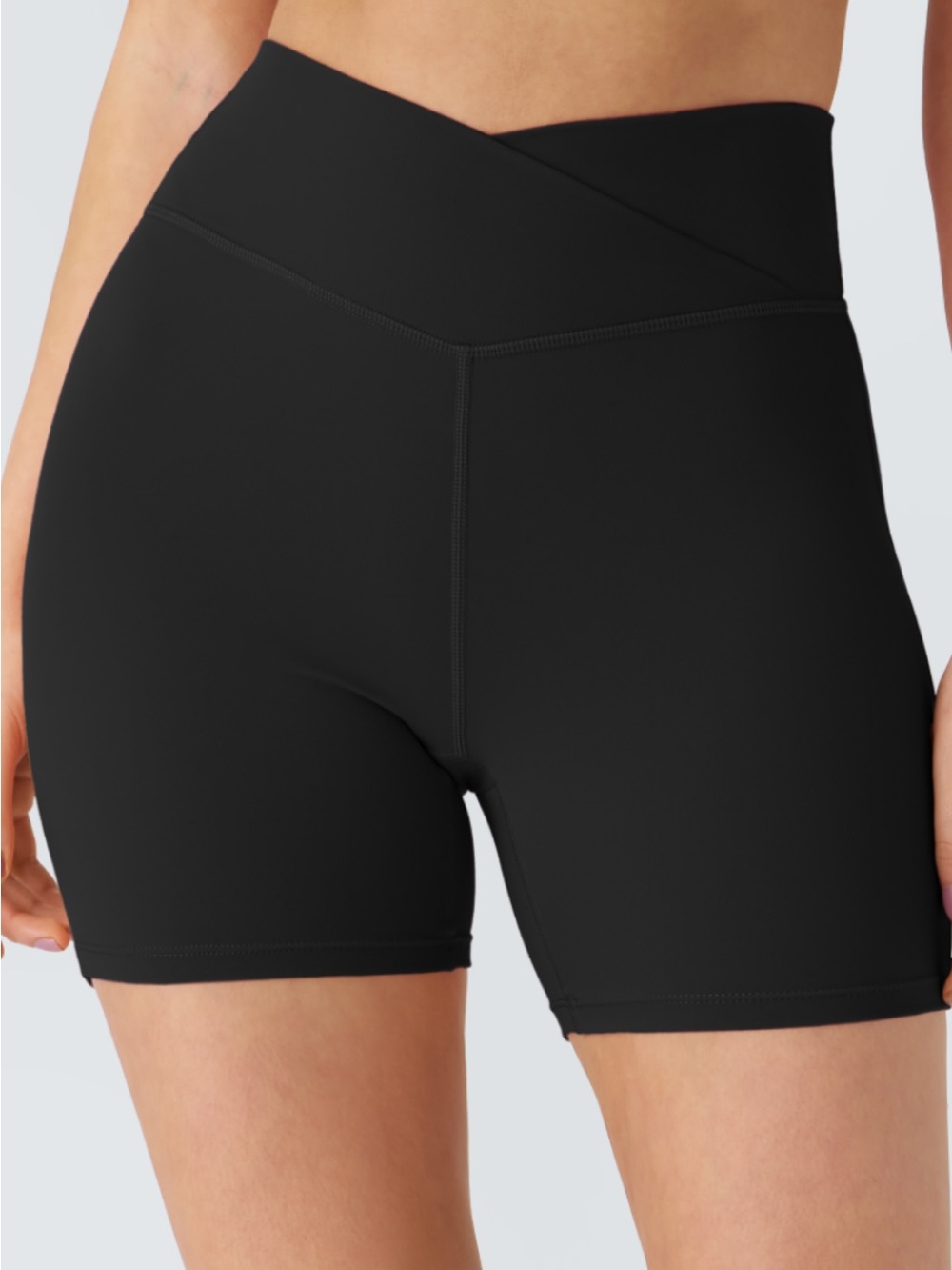 HALARA Black High-Rise Bike Shorts 5” Medium